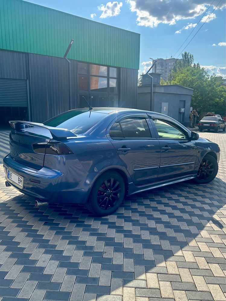 Продам Mitsubishi Lancer X