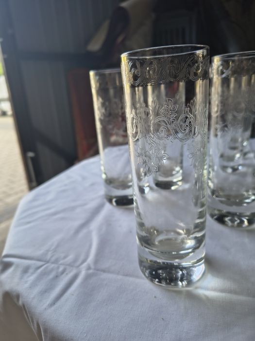 Kieliszki do koniaku, wina, wysokie szklanki włoskiej marki MURANO