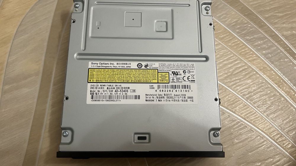 DVD привод Sony Optiarc Inc. Japan