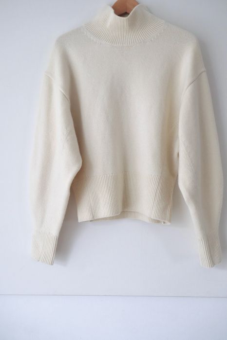 COS Wełniany sweter