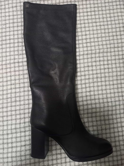 Чоботи жіночі 37 розмір