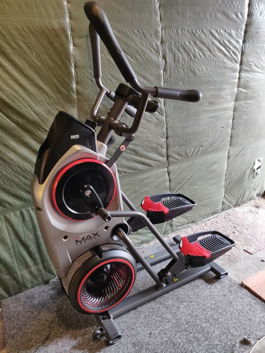 Stepper eliptyk Bowflex Max Trainer M5