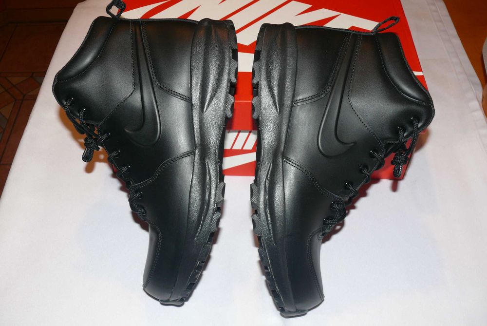 Buty zimowe trekkingowe Nike Manoa Leather 45 EU 29 CM