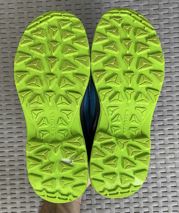 Lowa gore-tex кроссовки полуботинки 36 размер детские синие