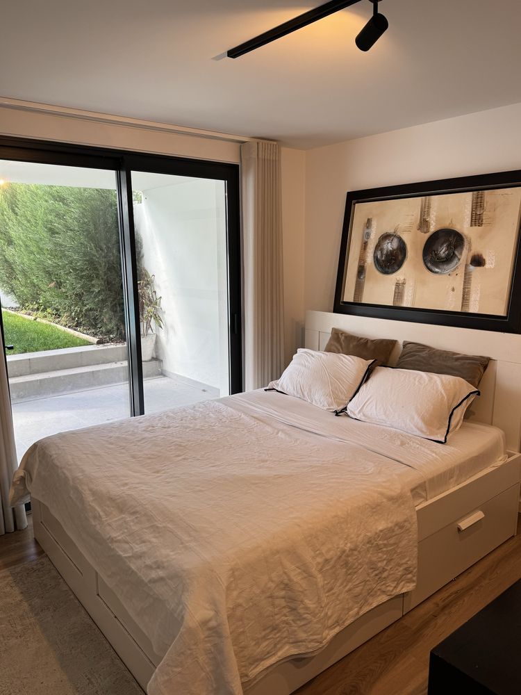 Quarto em Urbanização Portela da Vila