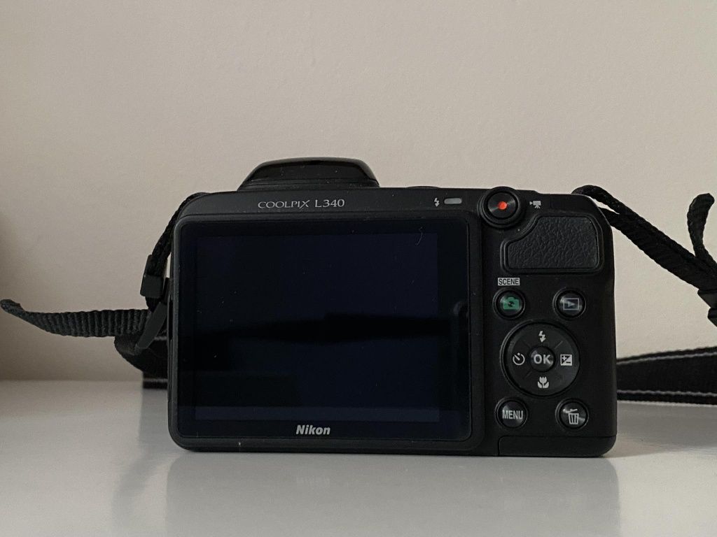 NIkon coolpix L340 prawie nowy