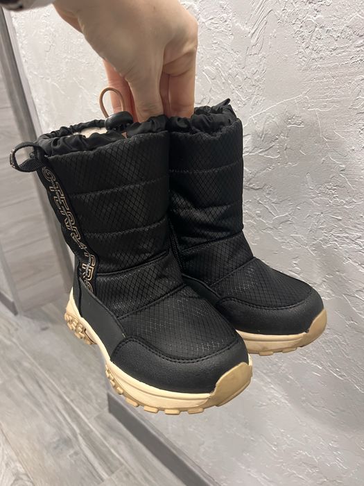 Дитячі зимові сапоги теплі в  гарному стані