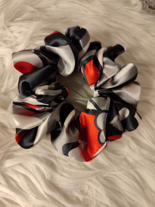 Scrunchie do włosów rozm L Satyna