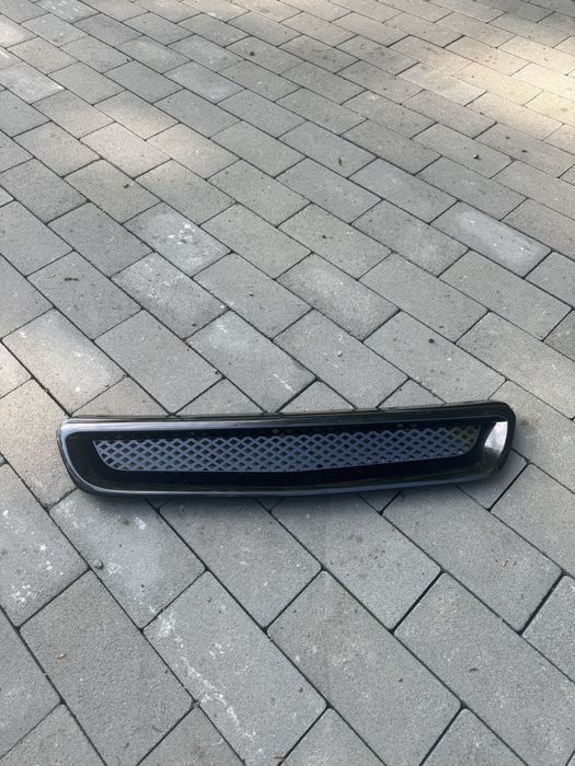 Решітка радіатора Honda Civic 6 MB