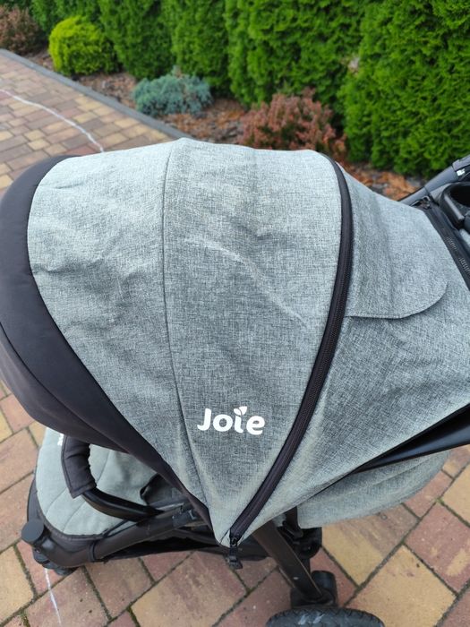 JOIE Litetrax4 Air Wózek spacerowy