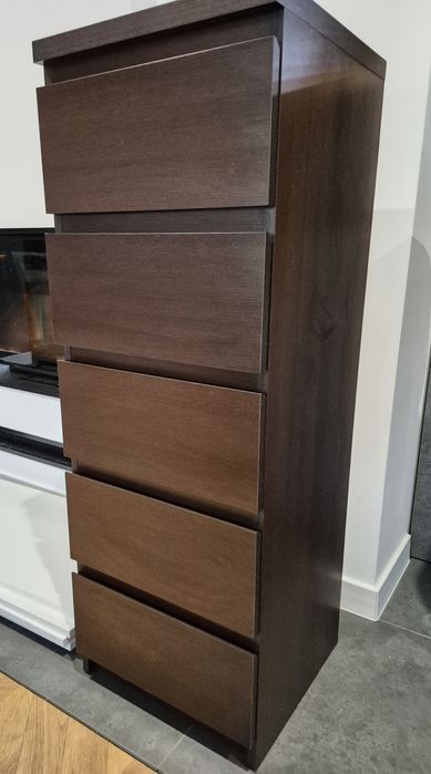 Komoda z szufladami wysoka podobna do Ikea
