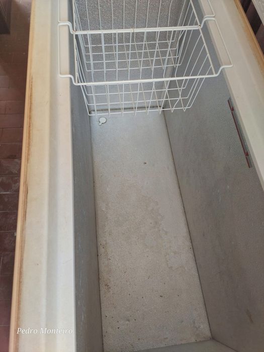 Arca Congeladora Balay Em Bom Estado