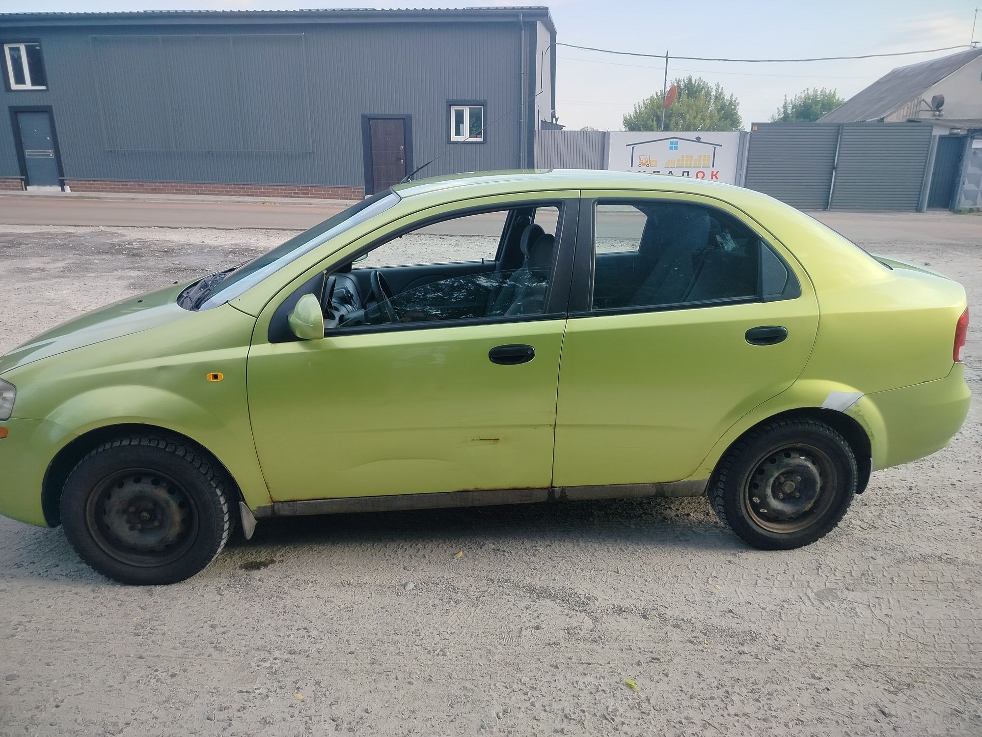 Chevrolet aveo 2005 рік