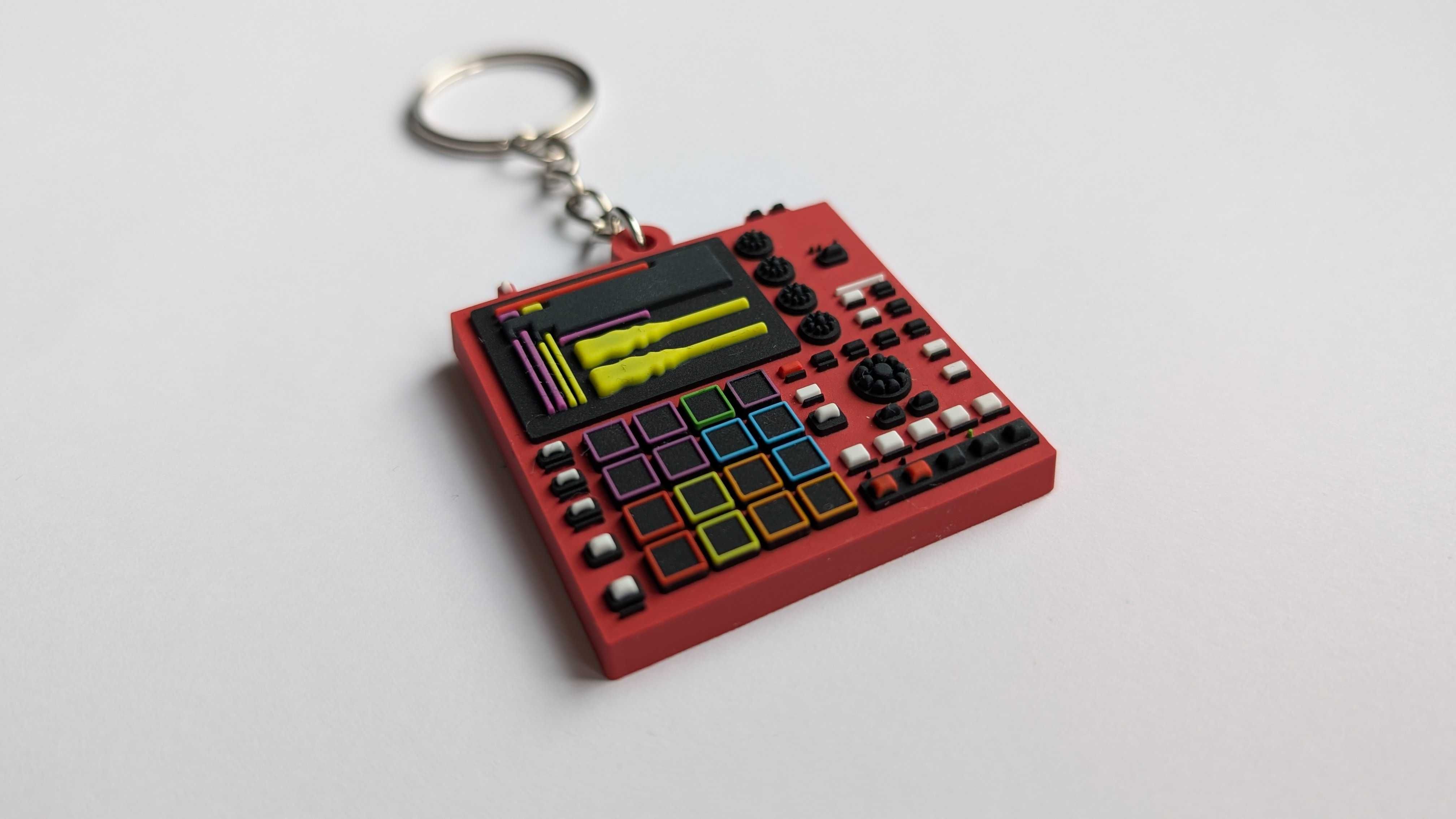 MPC ONE+ KEYCHAIN BRELOK AKAI piękne detale idealny na prezent 3d