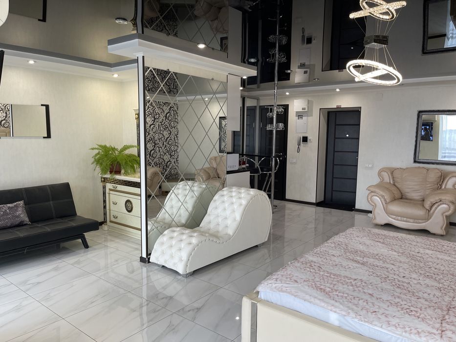 Подобова оренда квартири VIP с панорамным видом 95 квартал. Центр