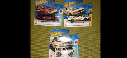 3 modele Nissan terenowy i kombi od Hot Wheels