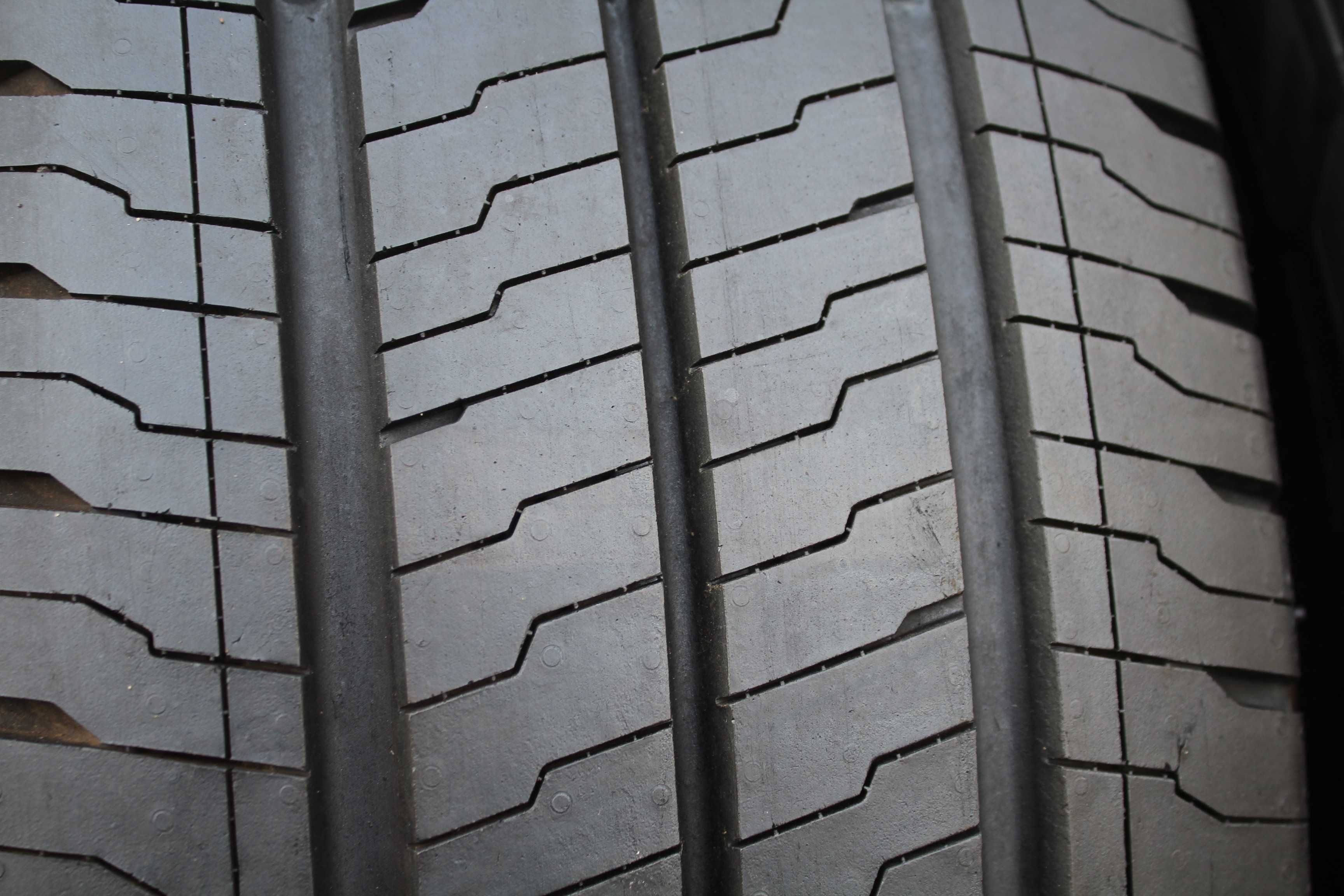 235 65 R16C Continental Vancontact ECO