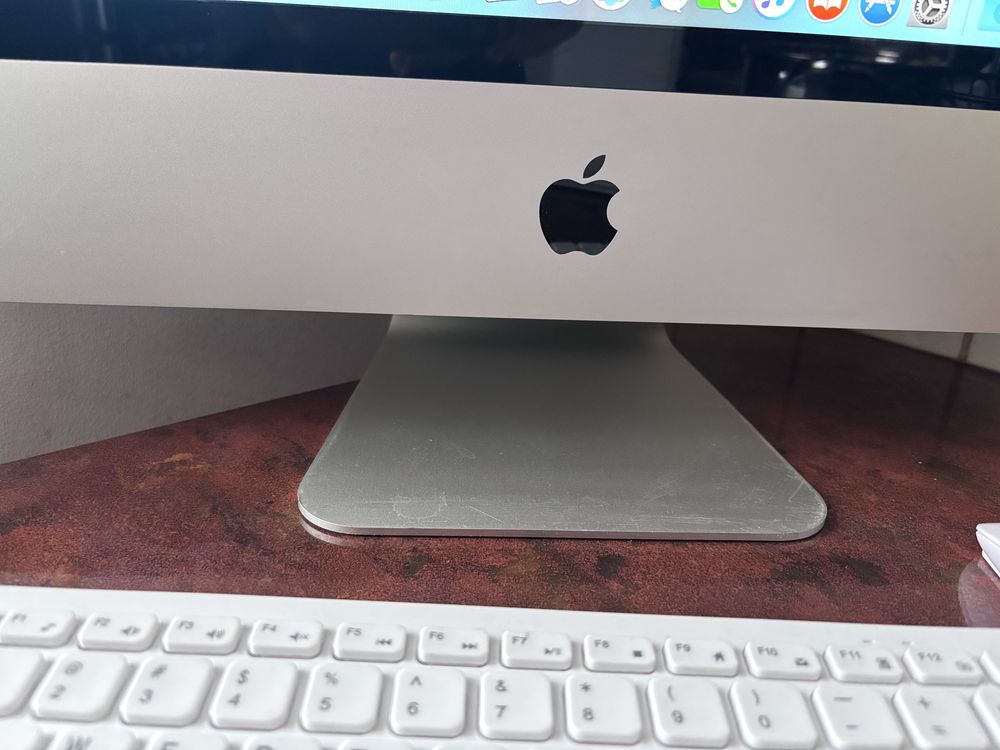Apple iMAC A1225 C2D 2.6GHz 24"  bdb