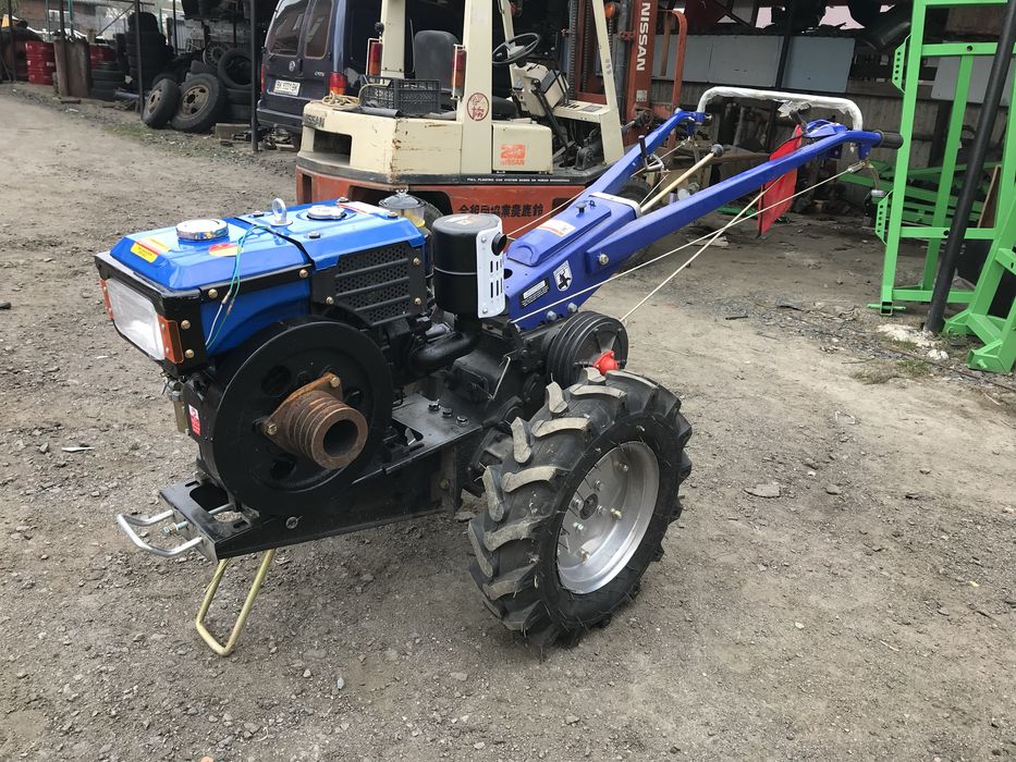 Мотоблок КЕНТАВР дизель великий водяне охолодження 10 8 12