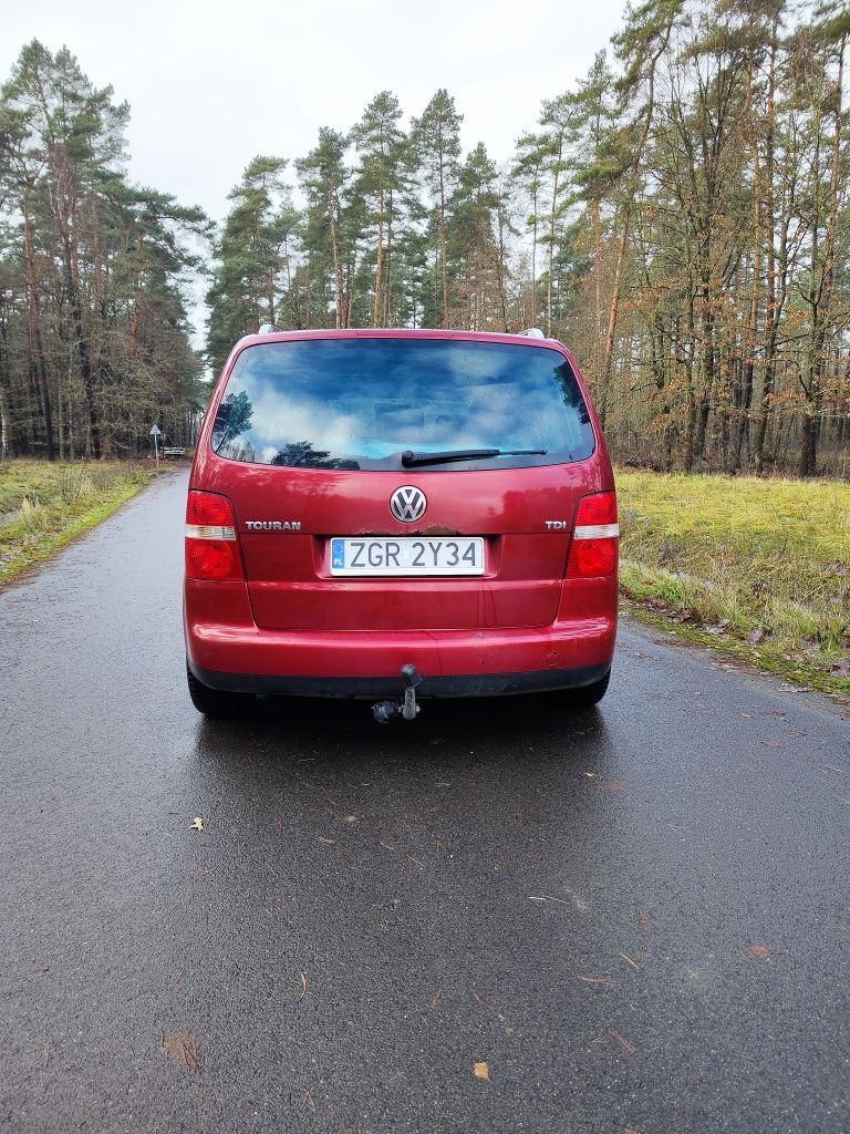 Volkswagen Touran 2.0 TDI 140KM BKD