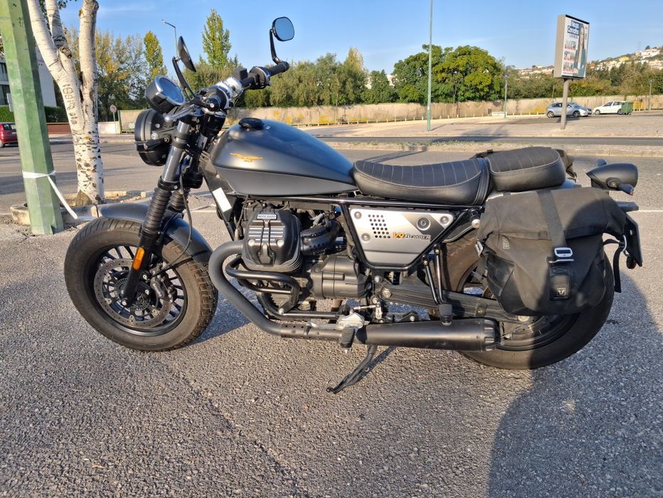 Moto Guzzi V9 Bobber Special Edition