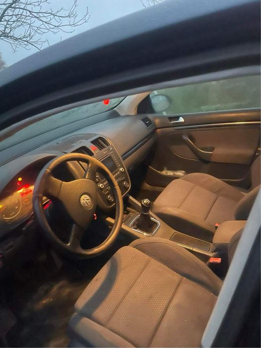 Samochód osobowy golf V  1.4 GT