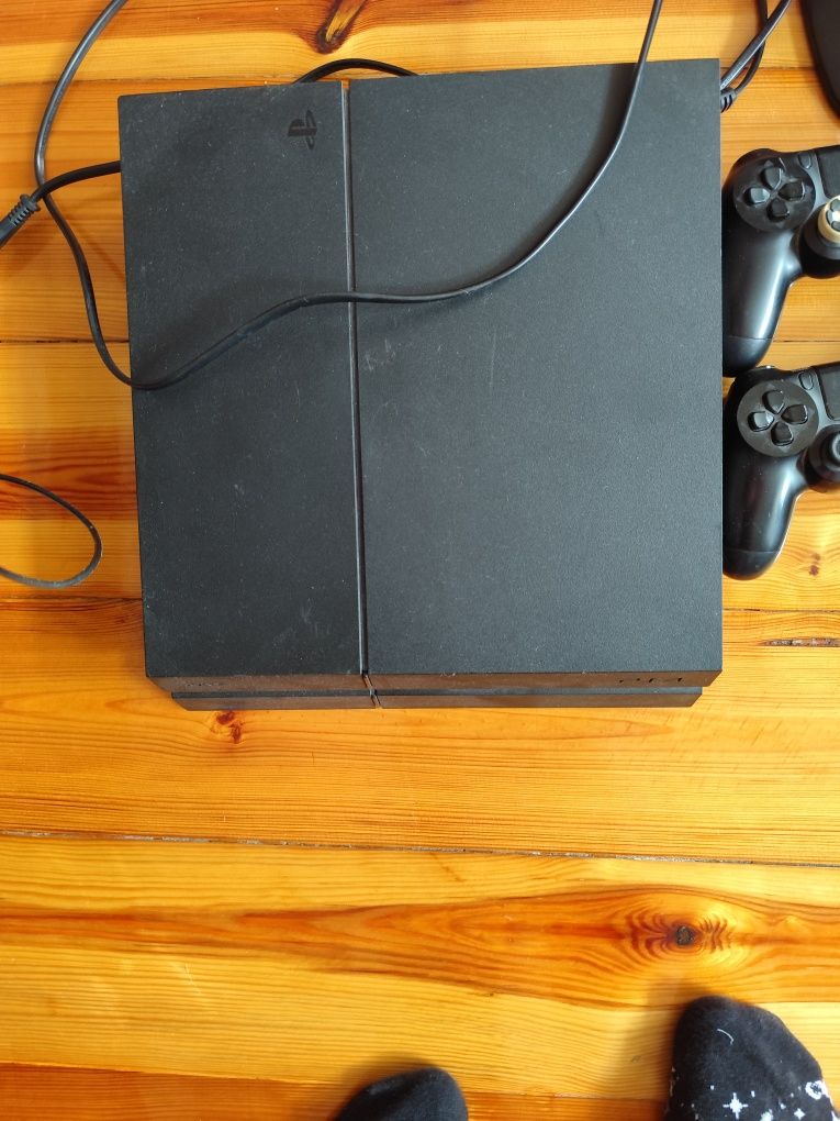 PlayStation 4 z grami