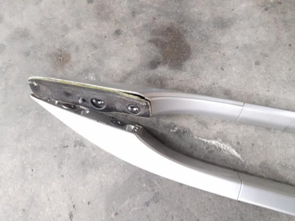 Barra de tejadilho TOYOTA Avensis Wagon (_T25_)