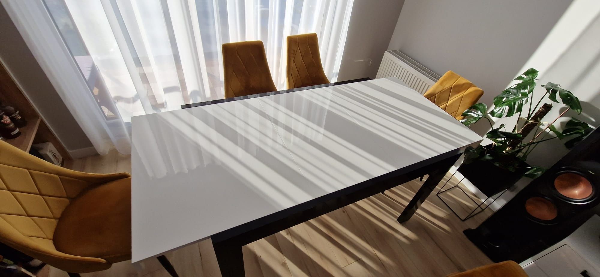 Stół rozkładany do jadalni 140-240 x 90 x 75