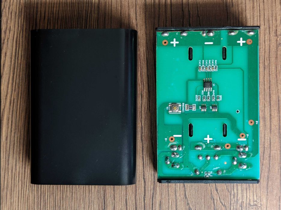 ДБЖ / ИБП / УПС / Повербанк для роутера miniUPS / мини бесперебойник