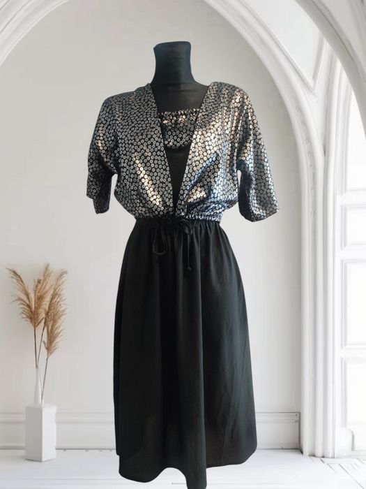 Sukienka MIDI z bolerkiem vintage lata 70.80.