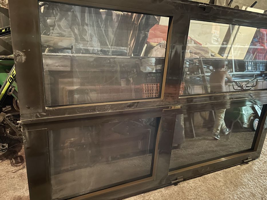 Janelas e portas varias medidas.