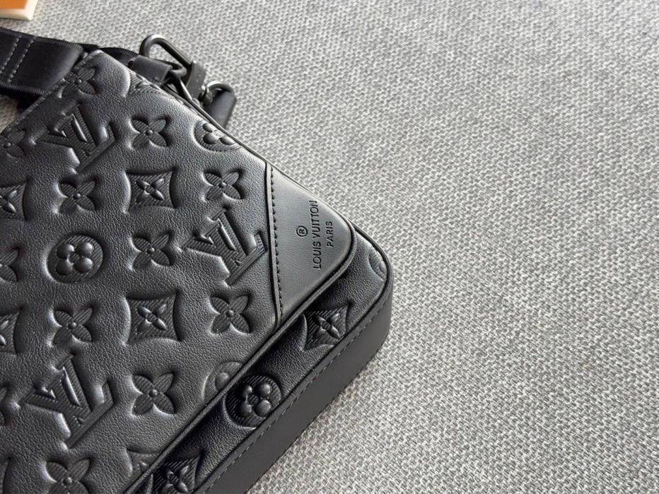 LOUIS VUITTON сумка мессенджер кожа мужская женская оригинал планшетка