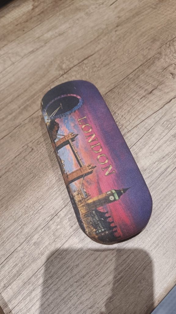 Futerał na okulary Londyn London