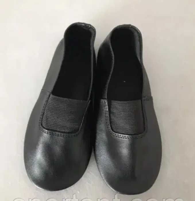 Чешки для танців, чешки для садка та школи, чешки чорні, білі