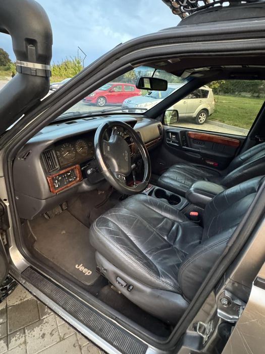 Jeep Grand Cheeroke