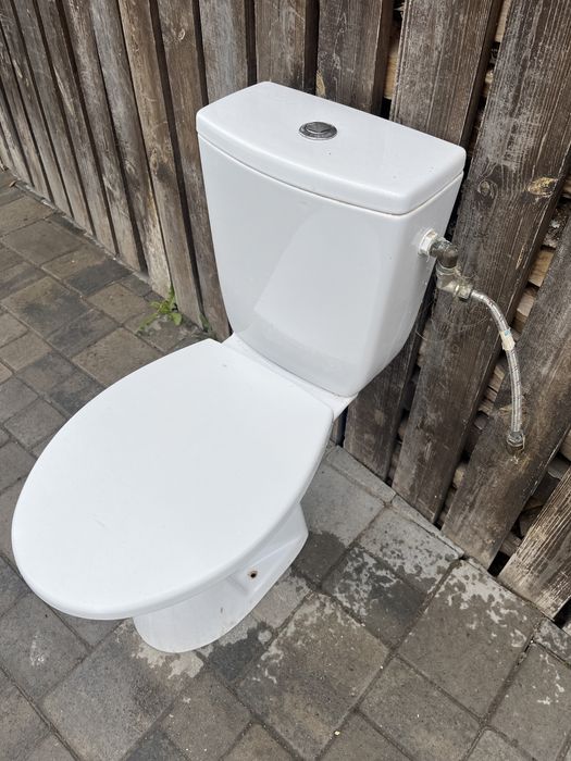 унітаз, у робочому стані, все працює