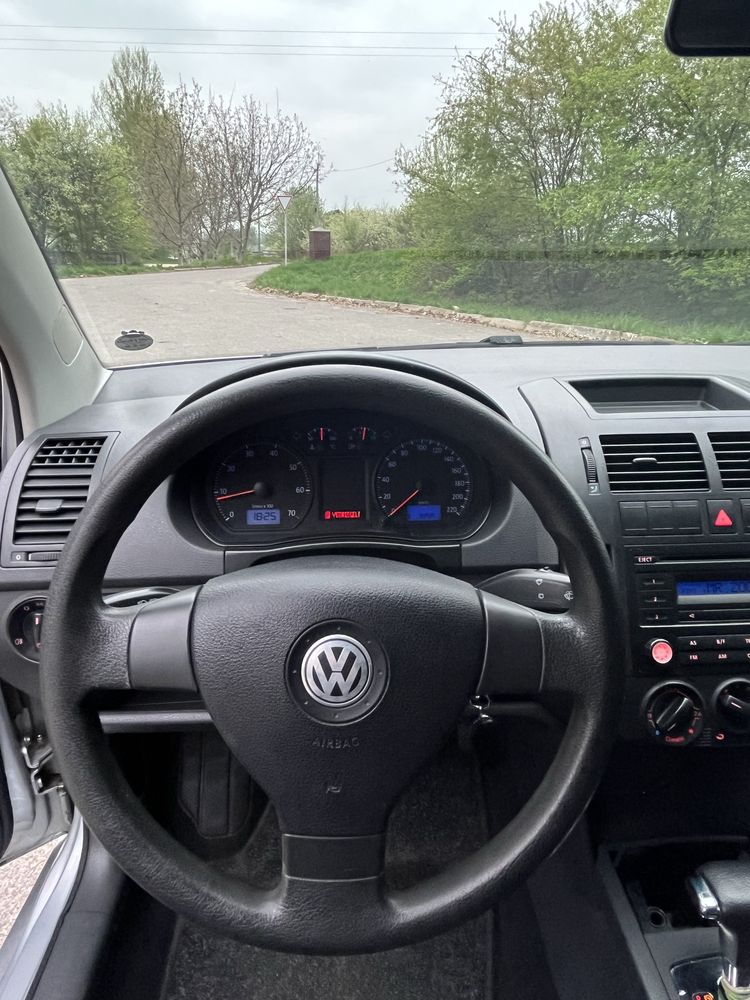 Volkswagen polo 1.4 автомат, 2008.