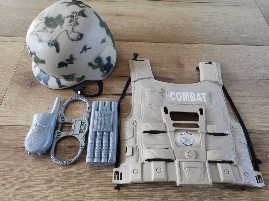 Kostium, strój bal karnawałowy/przebierańców ŻOŁNIERZ r 122