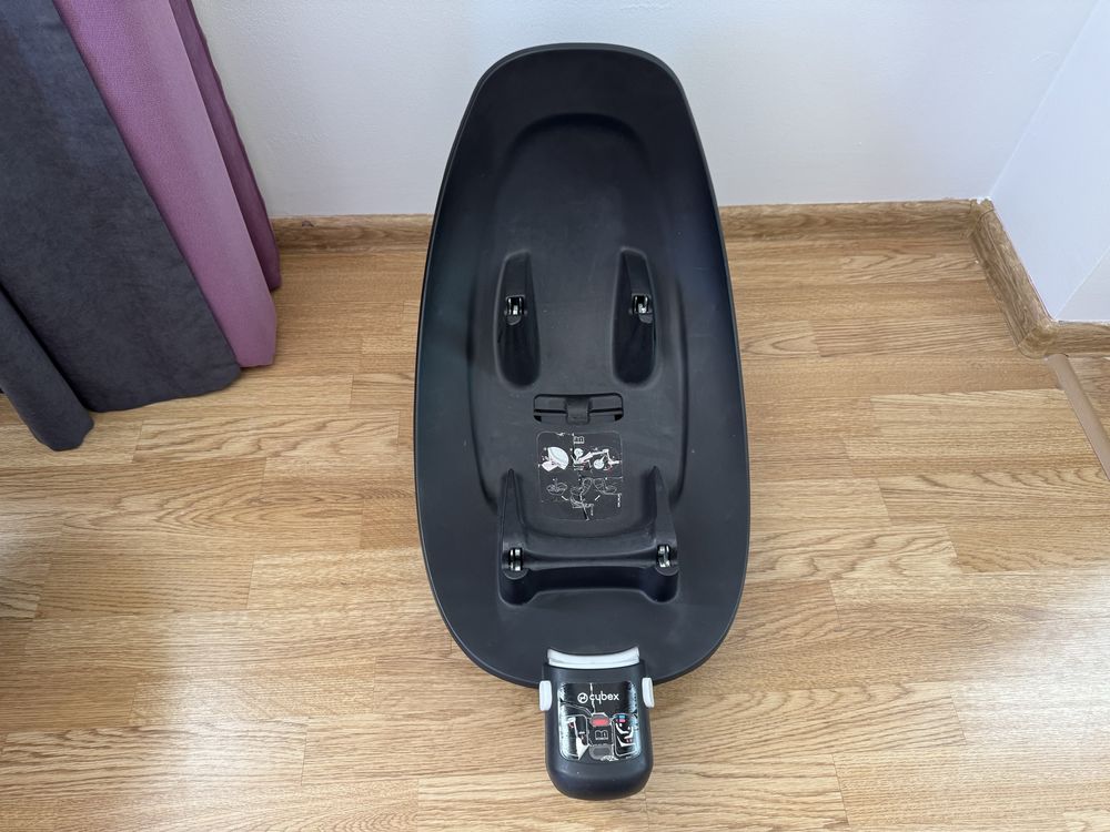 Автокрісло Cybex Aton B2 i-Size, група 0+ з базою