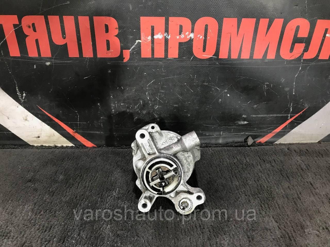 Вакуумний насос 2,0TDCI Ford Mondeo IV/Focus II/Kuga/Galaxy/S-Max/C-Ma