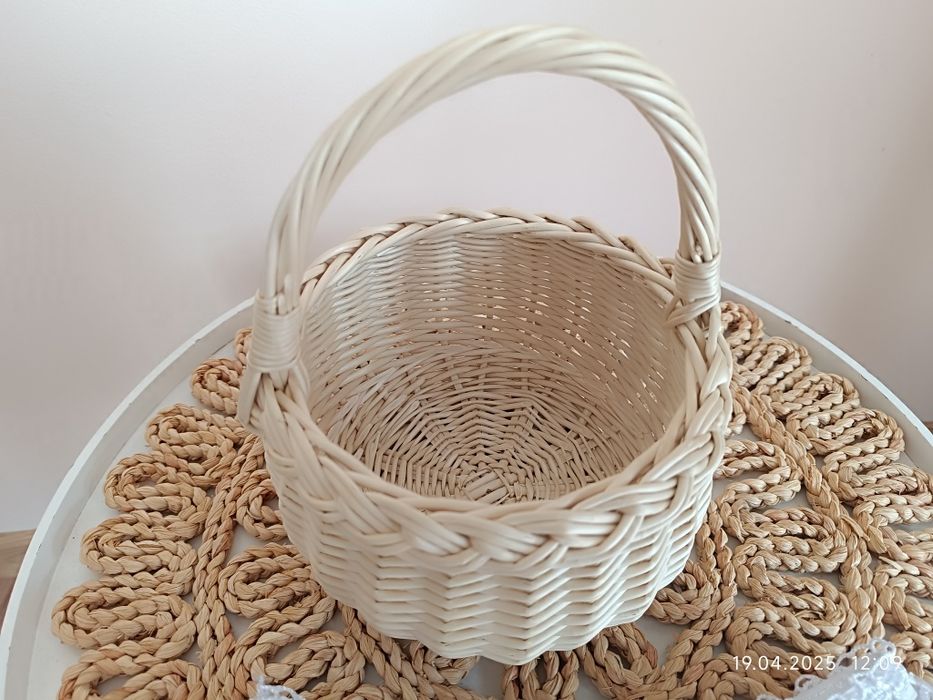 Koszyczek na Wielkanoc do święcenia dla dziecka