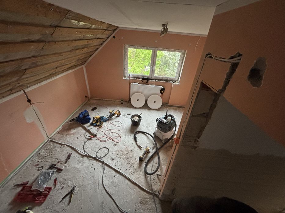 Malowanie, montaz mebli, żaluzje ruchome, panele, uslugi remontowe