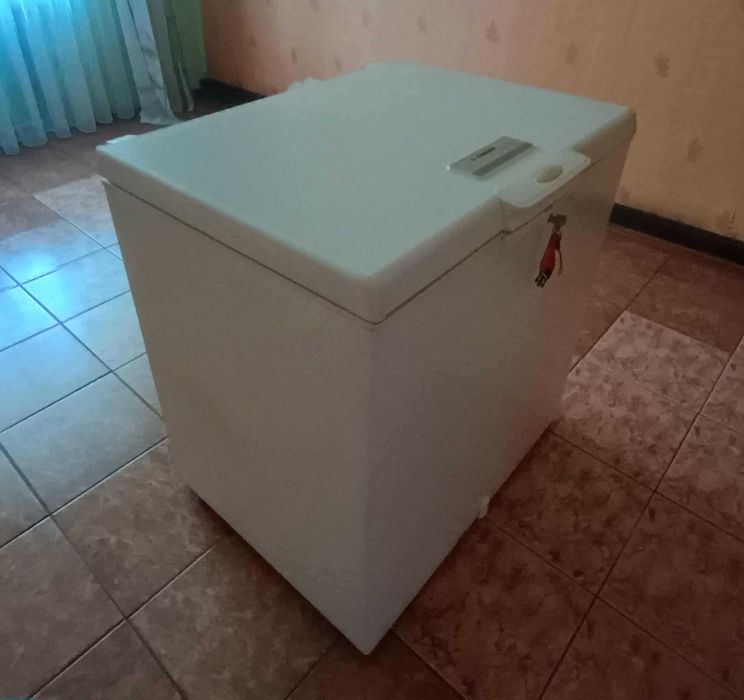 Zamrażarka 212 litrów - WHIRLPOOL AFG 6212 E-B