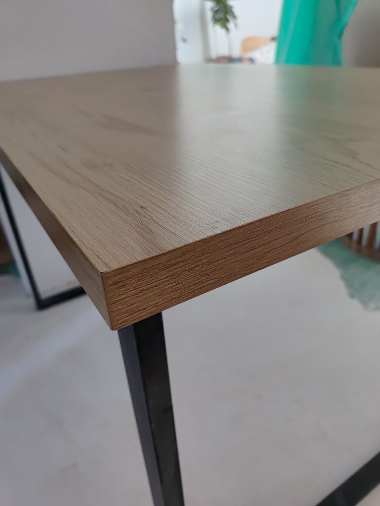 Stół 120 x 80, blat w kolorze dębu