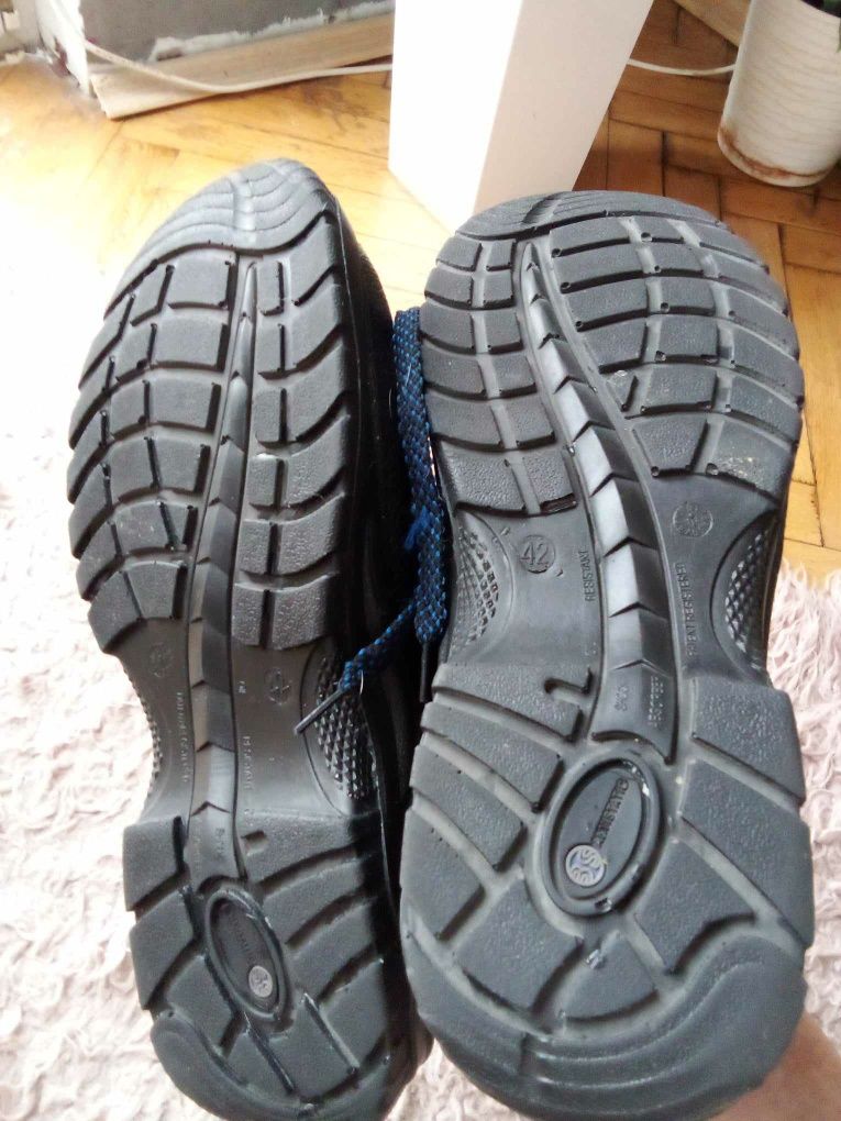 Czarne buty robocze Burgia
