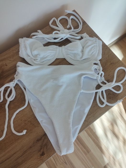 biały strój kąpielowy dwuczęściowy s mohito