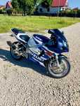 Suzuki GSX-R 750 K3