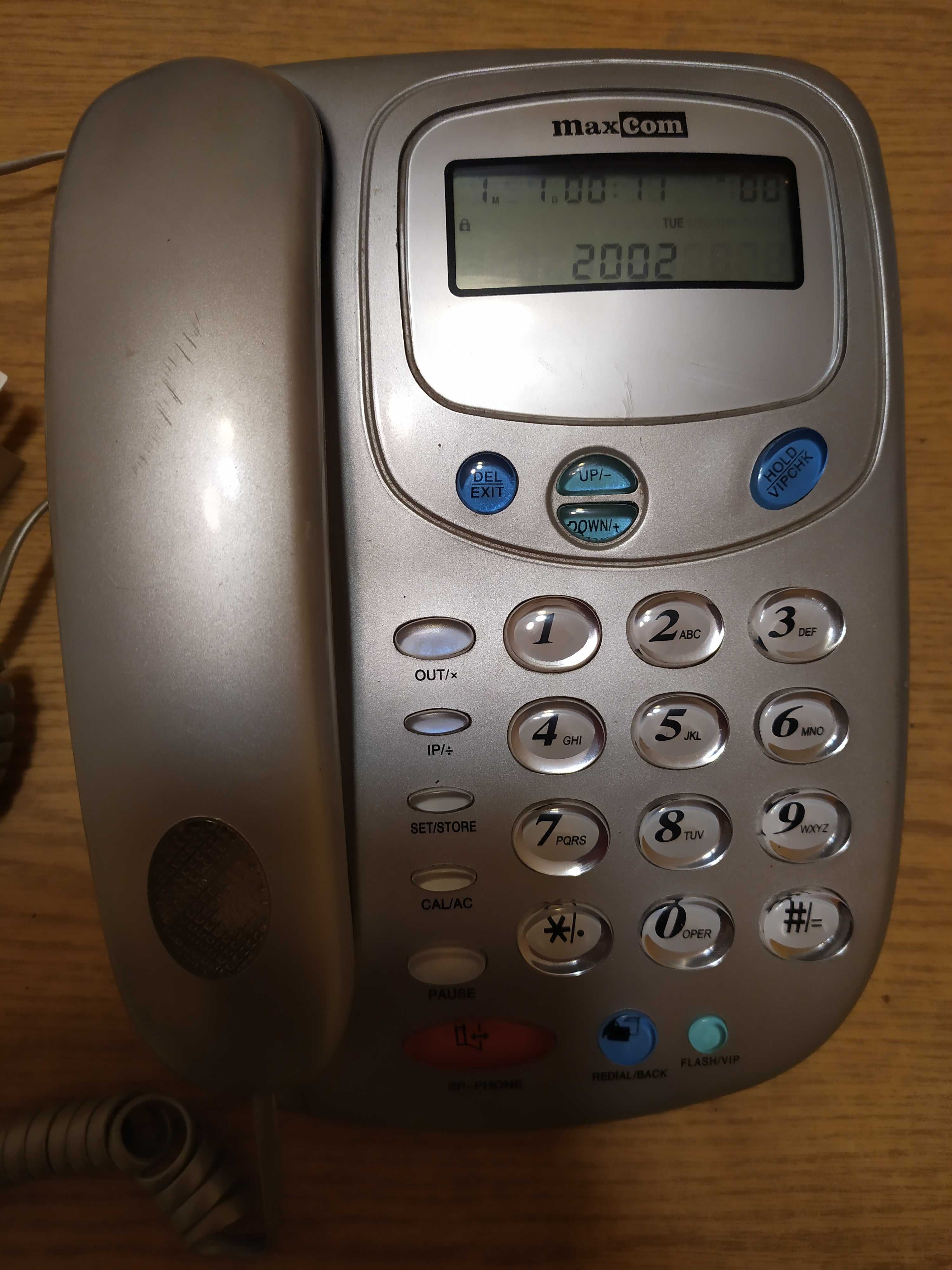 Telefon MAXCOM KXT-699