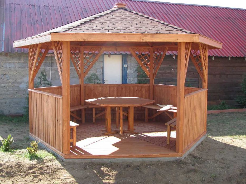 altany do ogrodu z drewna ,klasyczne, estetyczne, drewniane FI 340 cm